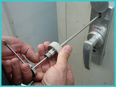 Advanced Locksmith Service North Hollywood, CA 818-492-3083 - 5-lock-opening