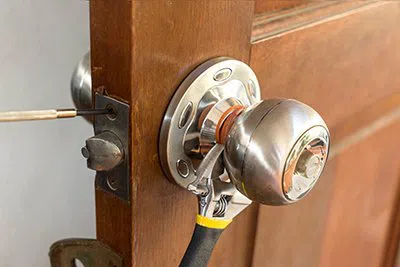 Advanced Locksmith Service North Hollywood, CA 818-492-3083 Advanced Locksmith Service North Hollywood, CA 818-492-3083